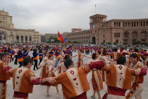 15 հունիսի, 2010 — Photolur
