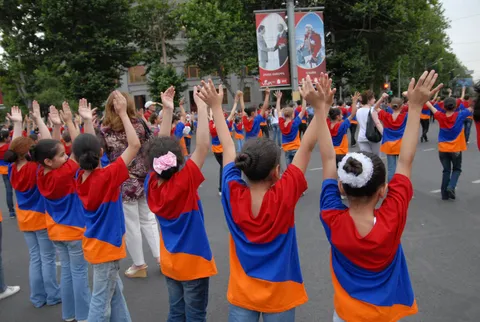 15 հունիսի, 2010 — Photolur